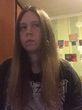 Snapshot of LunaVirelle chatting on April 18, 7:18 pm LunaVirelle online show from April 18, 7:18 pm