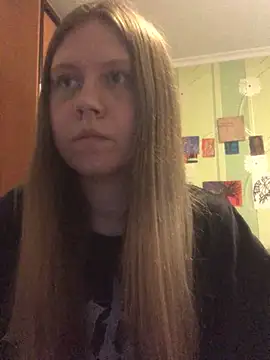 Snapshot of LunaVirelle chatting on April 20, 3:48 pm LunaVirelle online show from April 20, 3:48 pm