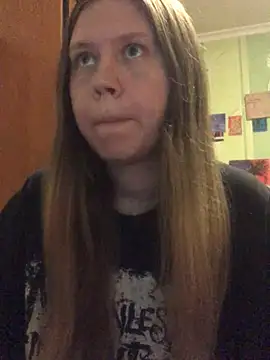 Snapshot of LunaVirelle chatting on May 19, 6:58 pm LunaVirelle online show from May 19, 6:58 pm