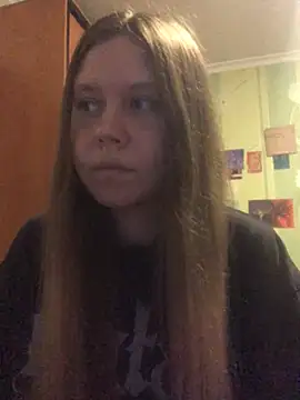 Snapshot of LunaVirelle chatting on July 25, 5:43 pm LunaVirelle online show from July 25, 5:43 pm