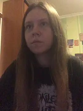 Snapshot of LunaVirelle chatting on August 5, 6:11 pm LunaVirelle online show from August 5, 6:11 pm