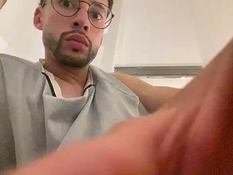 Snapshot of Maryanit chatting on October 14, 7:58 pm Maryanit online show from October 14, 7:58 pm