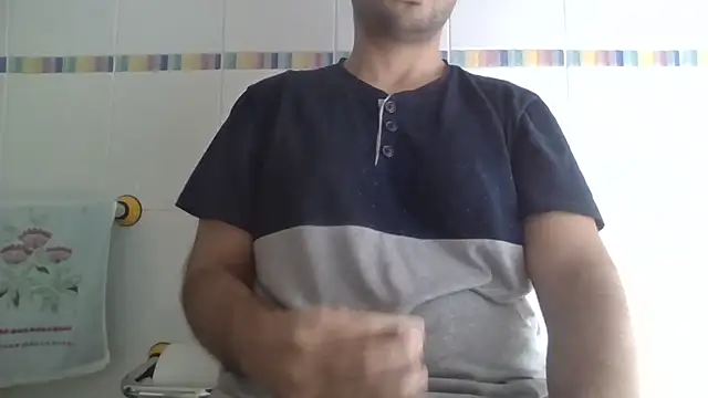 Snapshot of sci69 chatting on October 23, 10:03 am sci69 online show from October 23, 10:03 am