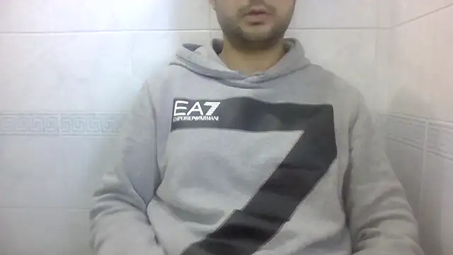 Snapshot of sci69 chatting on February 24, 2:04 pm sci69 online show from February 24, 2:04 pm