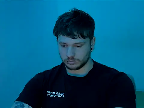 Skol 100802 online show from April 8, 2:33 am