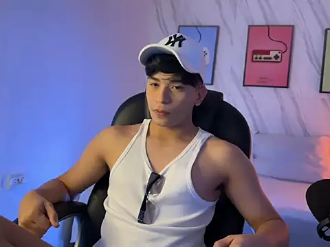 David Nova online show from November 16, 2:44 pm