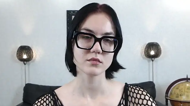 Snapshot of Marie_Fitch chatting on December 3, 11:14 pm Marie Fitch online show from December 3, 11:14 pm