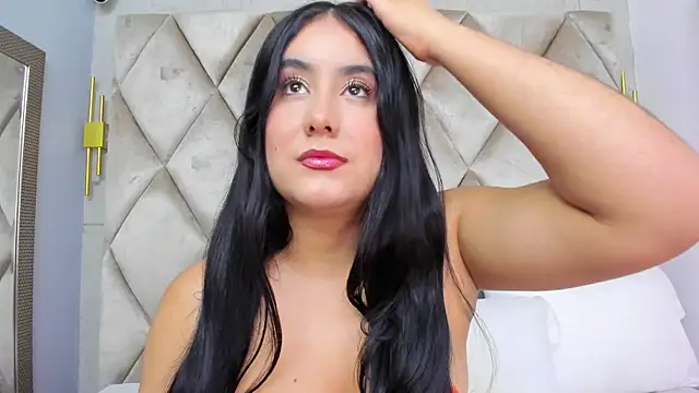 GabyParker  online show from July 4, 12:11 pm