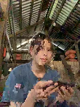 Snapshot of Han-han123 chatting on October 21, 5:08 am Han-han123 online show from October 21, 5:08 am