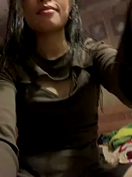 Snapshot of Han-han123 chatting on October 26, 2:12 pm Han-han123 online show from October 26, 2:12 pm