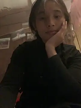 Snapshot of Han-han123 chatting on November 1, 12:51 pm Han-han123 online show from November 1, 12:51 pm