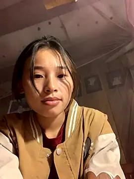 Snapshot of Han-han123 chatting on November 14, 7:23 pm Han-han123 online show from November 14, 7:23 pm