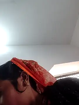 Co punam online show from November 17, 7:47 am