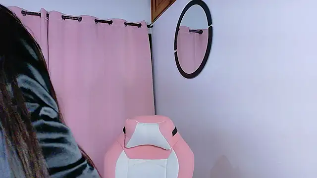 JulietaTorres  online show from February 11, 3:44 am