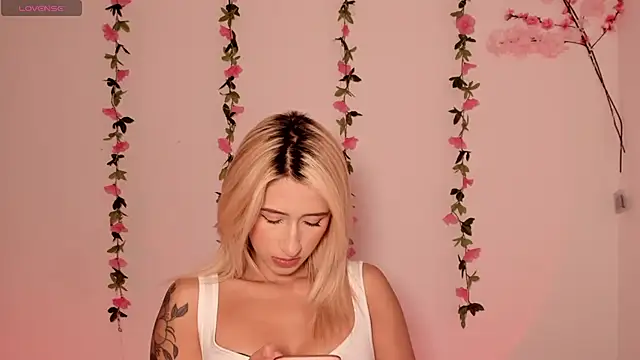 Ashleyroys 111 online show from March 19, 5:50 pm