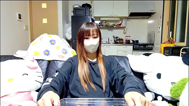 ODORI8300 online show from May 9, 1:38 pm