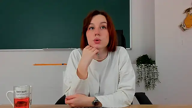 ClaireMathis online show from March 15, 2:45 pm