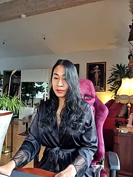 bianca bellamy online show from November 3, 8:04 am