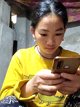 gio-thu online show from March 24, 2:27 am