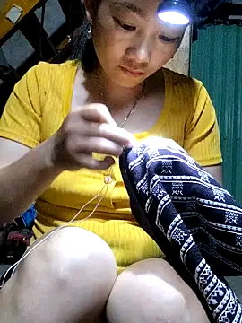 Snapshot of gio-thu chatting on June 16, 12:52 pm gio-thu online show from June 16, 12:52 pm