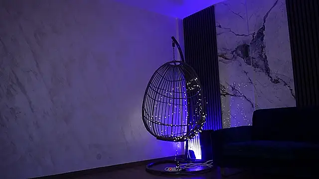 RachelRavee online show from February 17, 5:26 am