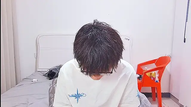 KK-cuteboy online show from June 19, 12:09 pm