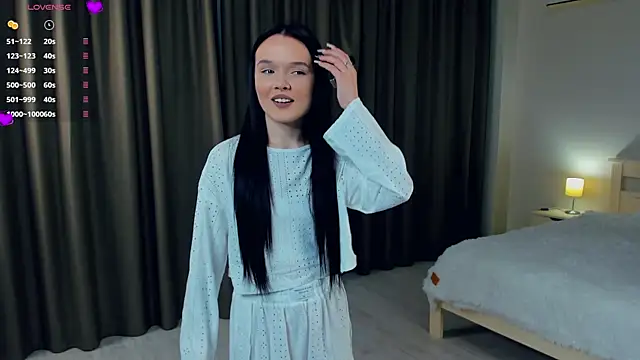 Snapshot of RonnieSchmertz chatting on December 5, 6:04 pm RonnieSchmertz online show from December 5, 6:04 pm