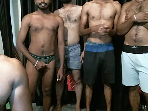 Snapshot of indianmcv25 chatting on October 31, 6:03 am indianmcv25 online show from October 31, 6:03 am