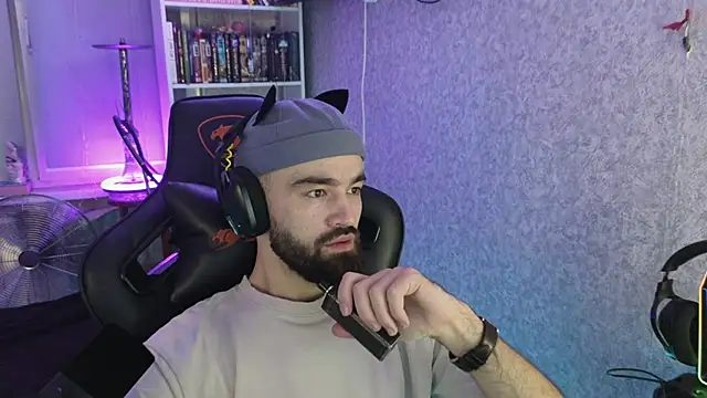 Nik Namee online show from October 10, 3:55 pm