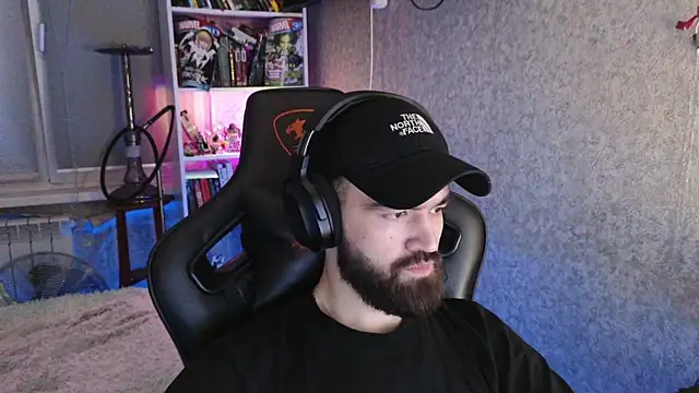 Nik Namee online show from December 4, 3:54 pm