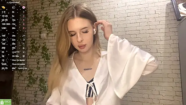 Snapshot of RosalindSherlock chatting on November 7, 8:31 pm RosalindSherlock online show from November 7, 8:31 pm