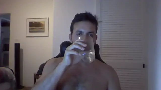 Snapshot of DrDreAu chatting on November 3, 4:47 am DrDreAu online show from November 3, 4:47 am