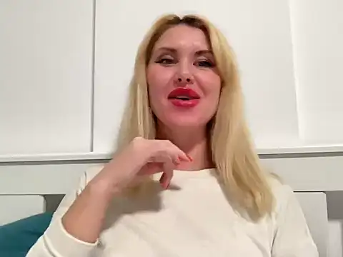 Snapshot of Ilymaris chatting on February 26, 5:34 pm Ilymaris online show from February 26, 5:34 pm