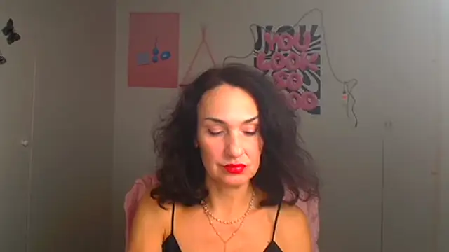 Rosie Rosee online show from March 27, 6:18 pm