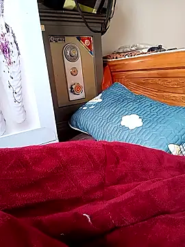 Zerin nova online show from December 5, 1:14 am