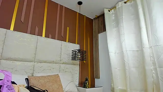 AmbarGills online show from February 14, 12:57 pm