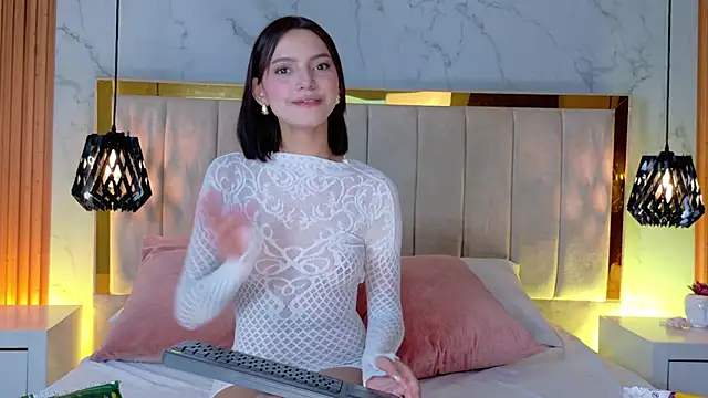 nina gb online show from February 23, 9:01 pm