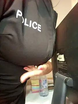 Snapshot of Libertine6259 chatting on June 5, 9:48 am Libertine6259 online show from June 5, 9:48 am