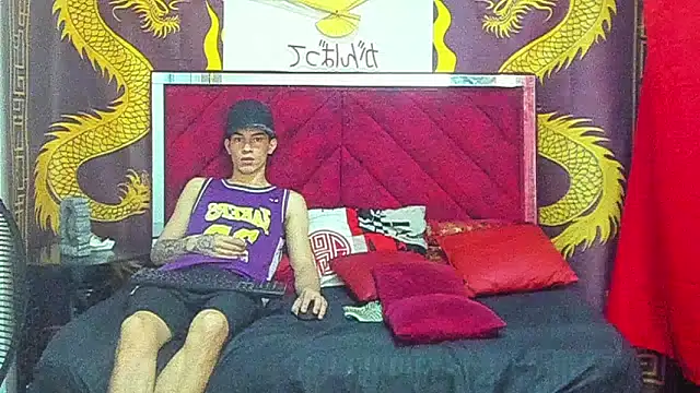 Pride couple online show from February 3, 2:53 am