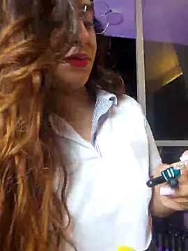 Meganthomson online show from March 9, 2:48 am