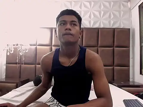 MorenitoDigno online show from October 23, 7:01 pm