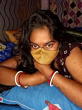 Snapshot of Sweet-Maddlina chatting on January 14, 2:06 am Sweet-Maddlina online show from January 14, 2:06 am