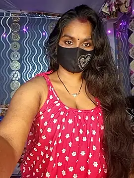 Snapshot of Sweet-Maddlina chatting on January 17, 7:24 am Sweet-Maddlina online show from January 17, 7:24 am