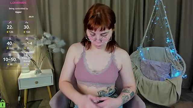 Rene Shine online show from November 13, 3:55 pm