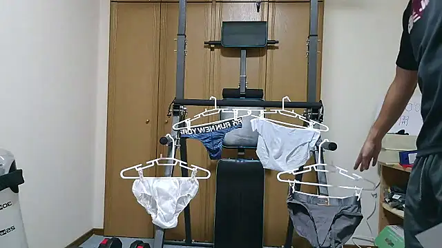 Snapshot of kouichikun chatting on October 21, 9:54 am kouichikun online show from October 21, 9:54 am