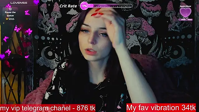 Snapshot of ArianaLight chatting on October 25, 7:08 pm ArianaLight online show from October 25, 7:08 pm