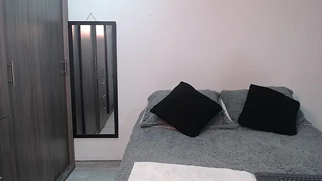 Snapshot of shukura_bsb chatting on December 3, 4:38 pm shukura bsb online show from December 3, 4:38 pm