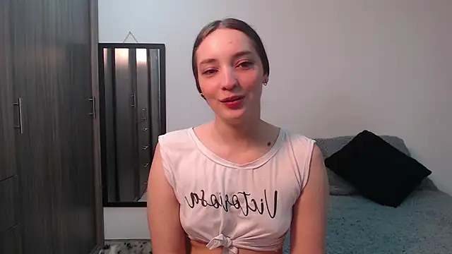 Snapshot of shukura_bsb chatting on December 5, 3:09 pm shukura bsb online show from December 5, 3:09 pm