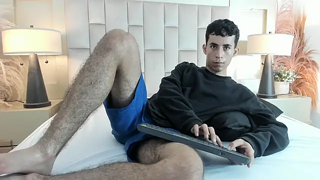 Zahir Ashar online show from March 12, 12:06 am