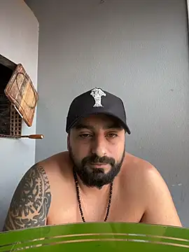 Snapshot of Sedutor69- chatting on October 31, 6:20 pm Sedutor69- online show from October 31, 6:20 pm